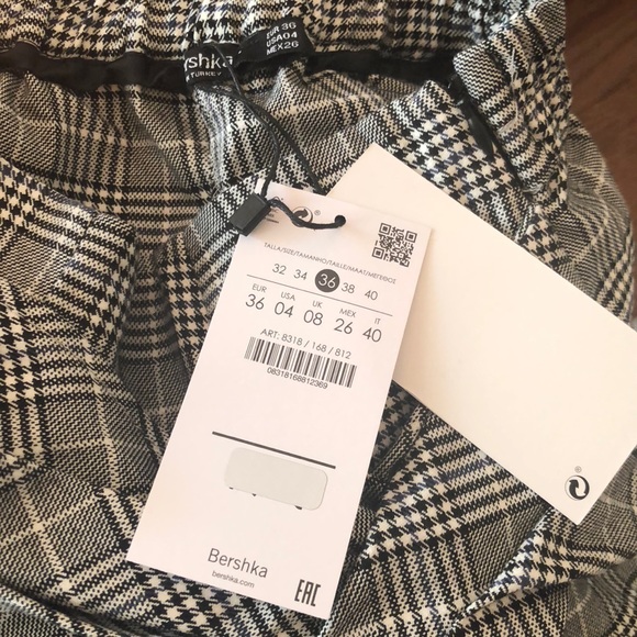 NWT checkered skort size 4 - Picture 4 of 4